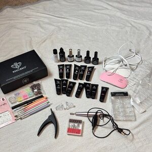 Modelones Black and Pink Nail Care Set